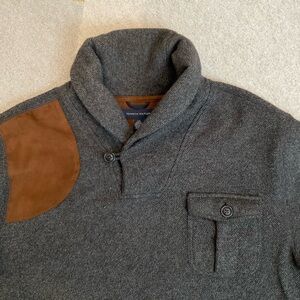 Tommy Hilfiger Men’s Gray Shawl Collar Sweater